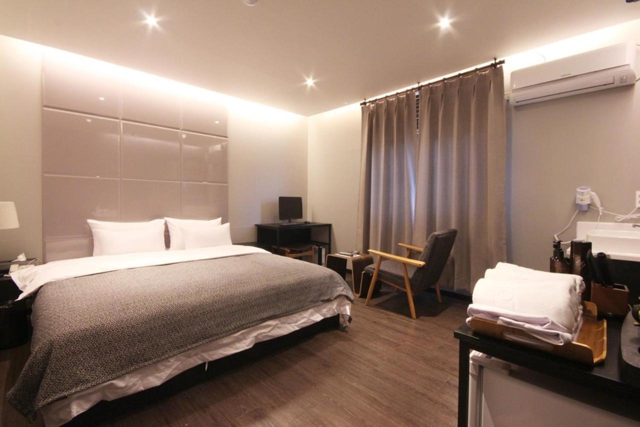 Hi Design Hotel Busan Exterior photo